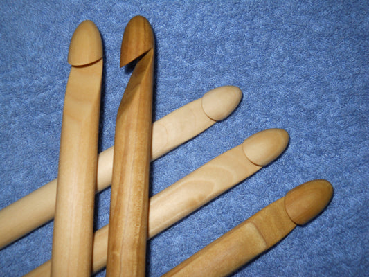 12 mm Wood Crochet Hook (O Hook)