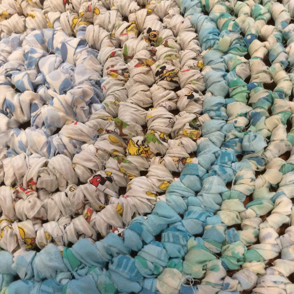 Download Make an Easy Round Rag Rug Using Recycled Sheets - Rag Rugs by Erin