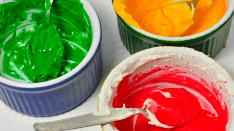How to make holi colour using food colour