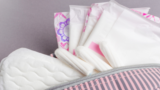 How to create a period kit with all essentials for your daughter?