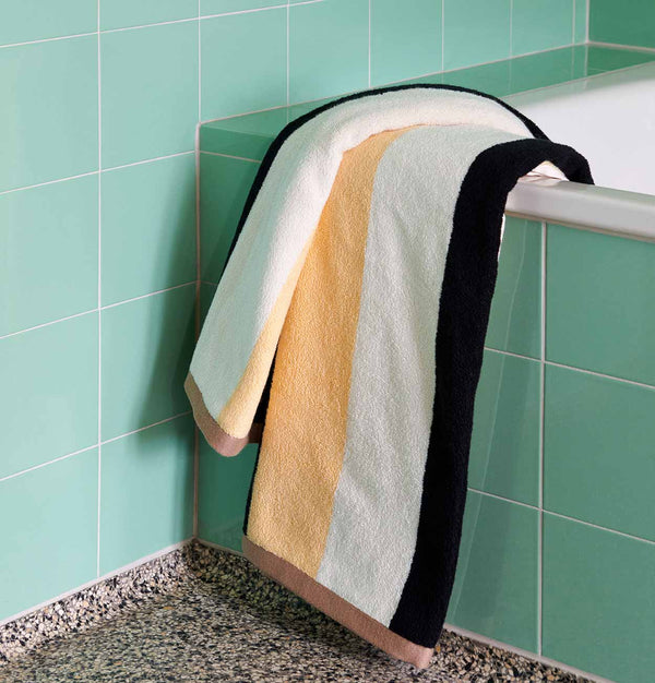 Mono Hand Towel – HAY