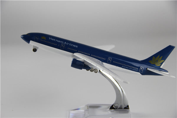 Vietnam Airlines Boeing 777 Airplane Model 16cm Aviation Shop