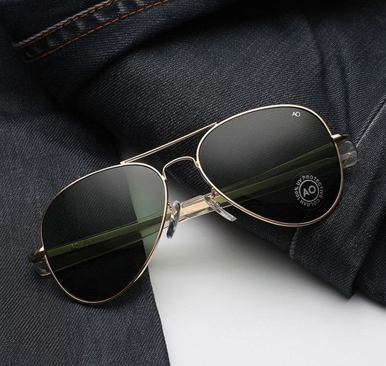 Black & Gold Pilot Aviator Sunglasses