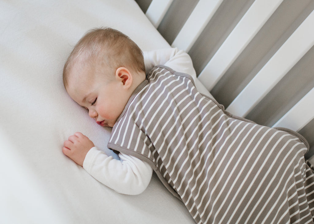 Why Is My Baby Not Sleeping Deeply? - The Early Weeks
