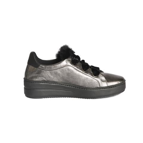 Groove slip-on sneaker in pewter – STEP 