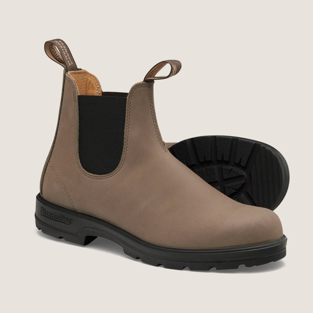 Blundstone Women's 2340 Classics Chelsea Boots - Brown – Seliga Shoes