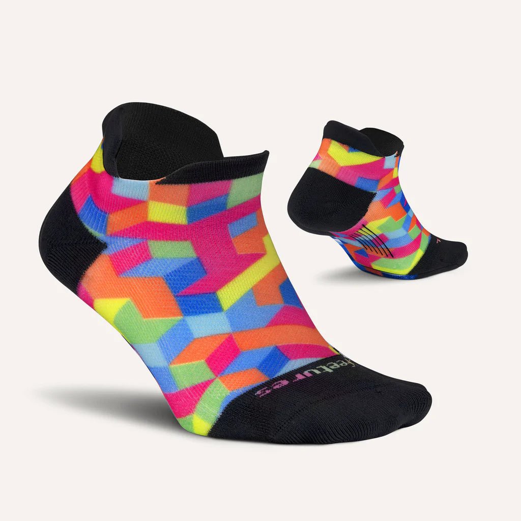 Feetures Elite Light Cushion No Show Tab Socks - Geo Print Multi – Seliga
