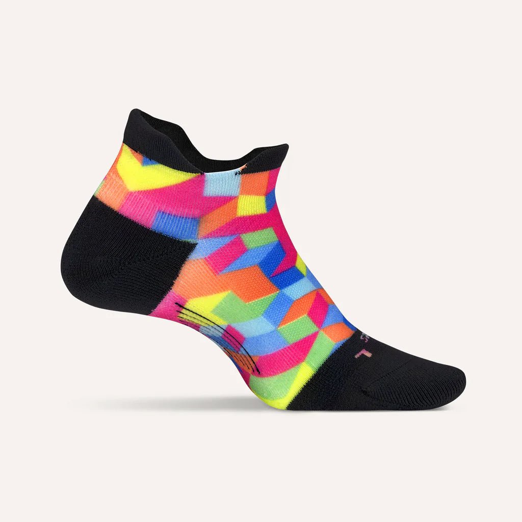 Feetures Elite Light Cushion No Show Tab Socks - Geo Print Multi – Seliga