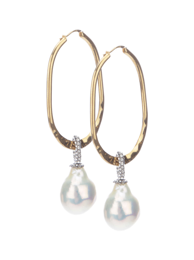 Céline Baroque Pearl Hoop Earrings – Cettire