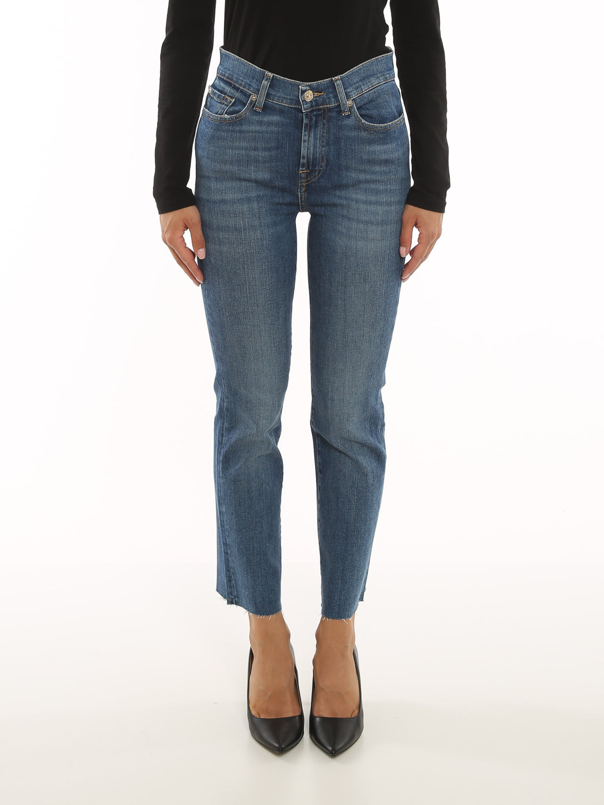 7 FOR ALL MANKIND 7 FOR ALL MANKIND LOGO PATCH CROPPED JEANS