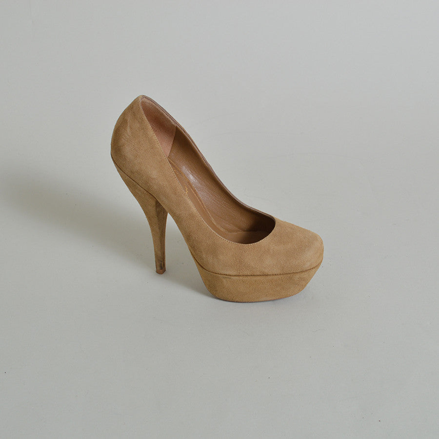 Yves Saint Laurent 'Tribute' Platform 