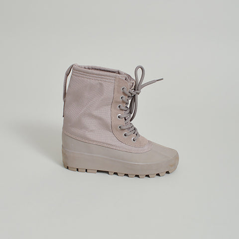 KANYE WEST Women's Yeezy 950 Boots 