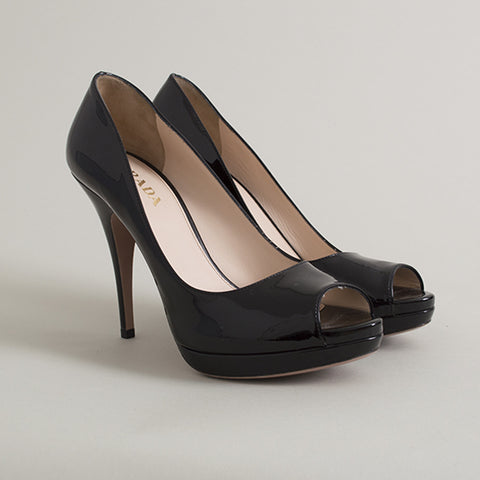 prada black patent leather pumps