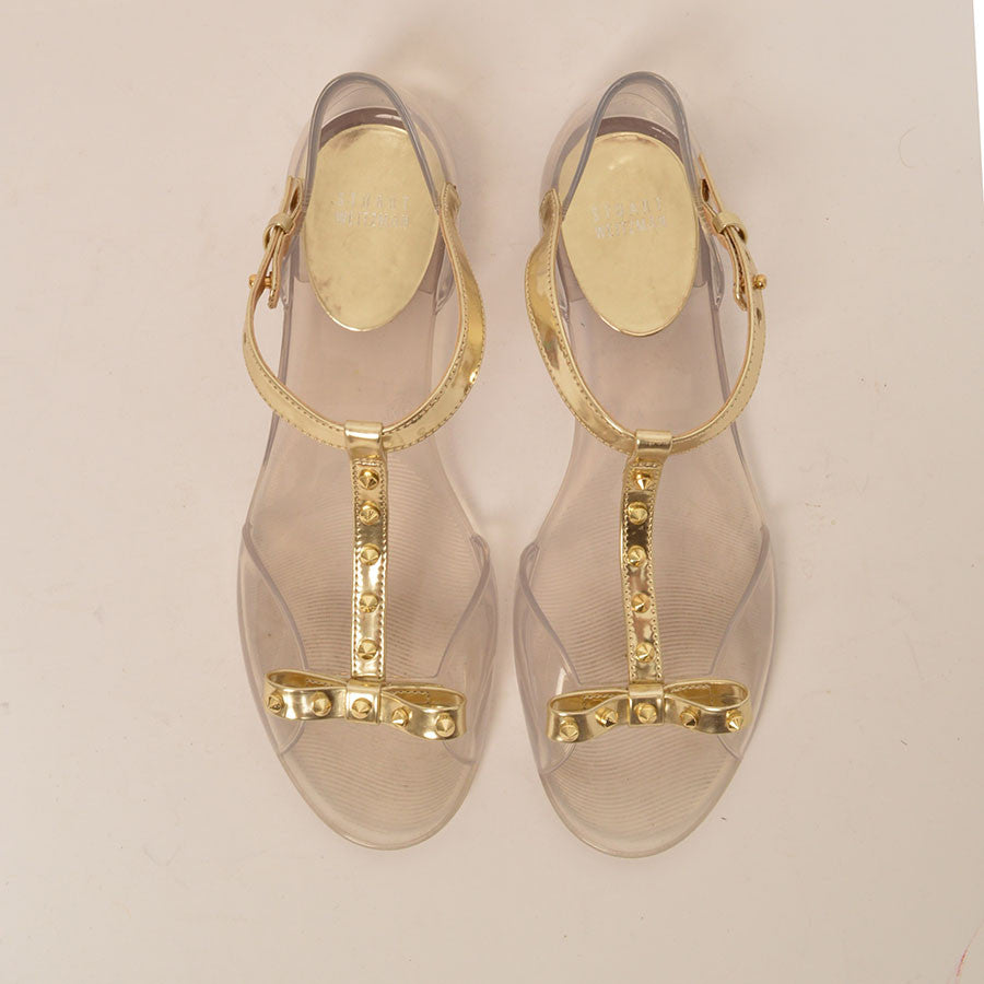 gold jelly sandals