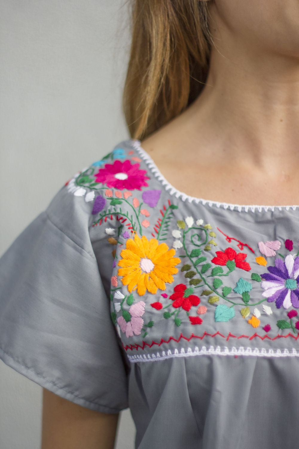 Embroidered Mexican Blouse - Del Mex