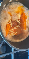 persimmon ingredients boiling together