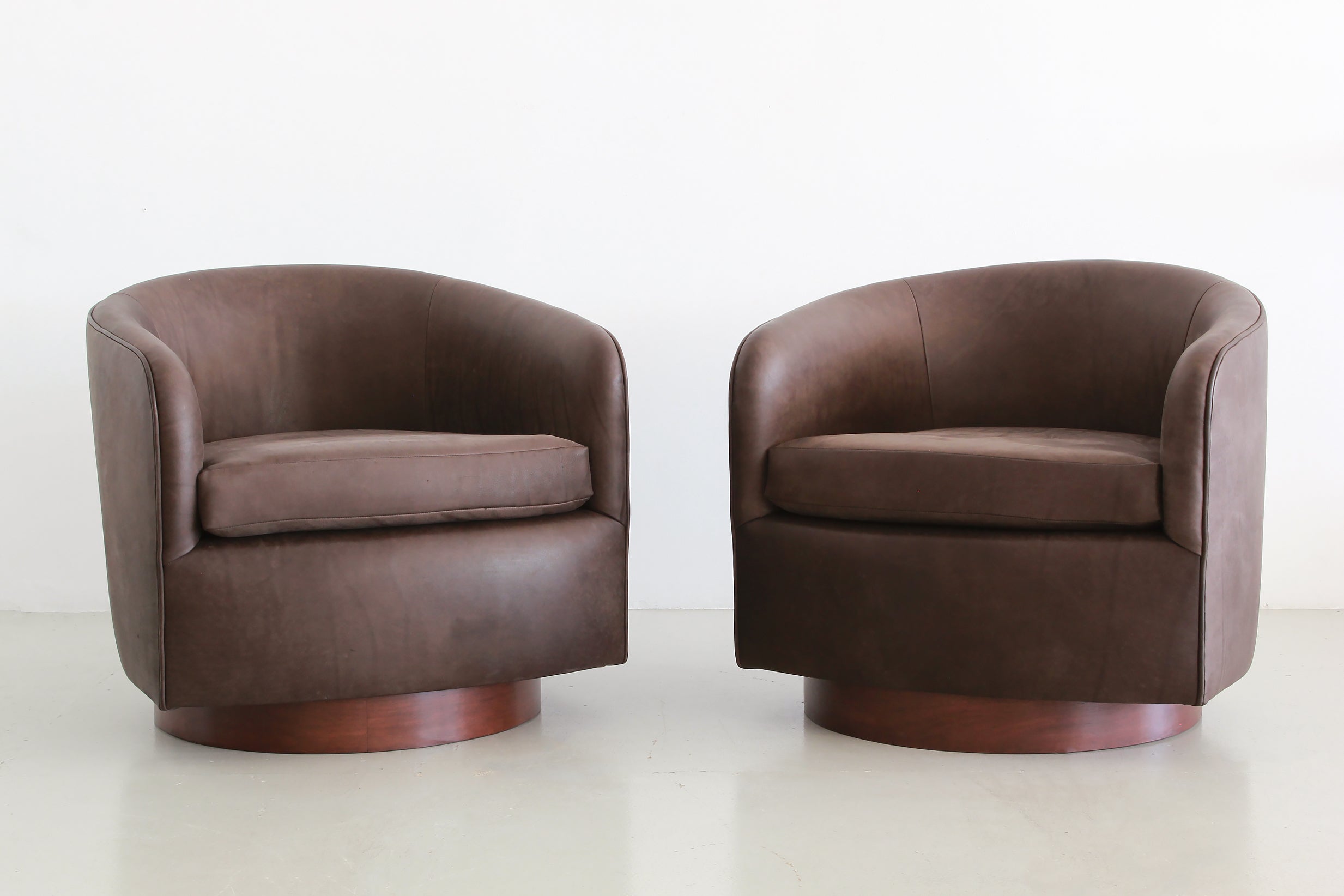 Chocolate Leather Swivel Chairs In The Style Of Milo Baughman