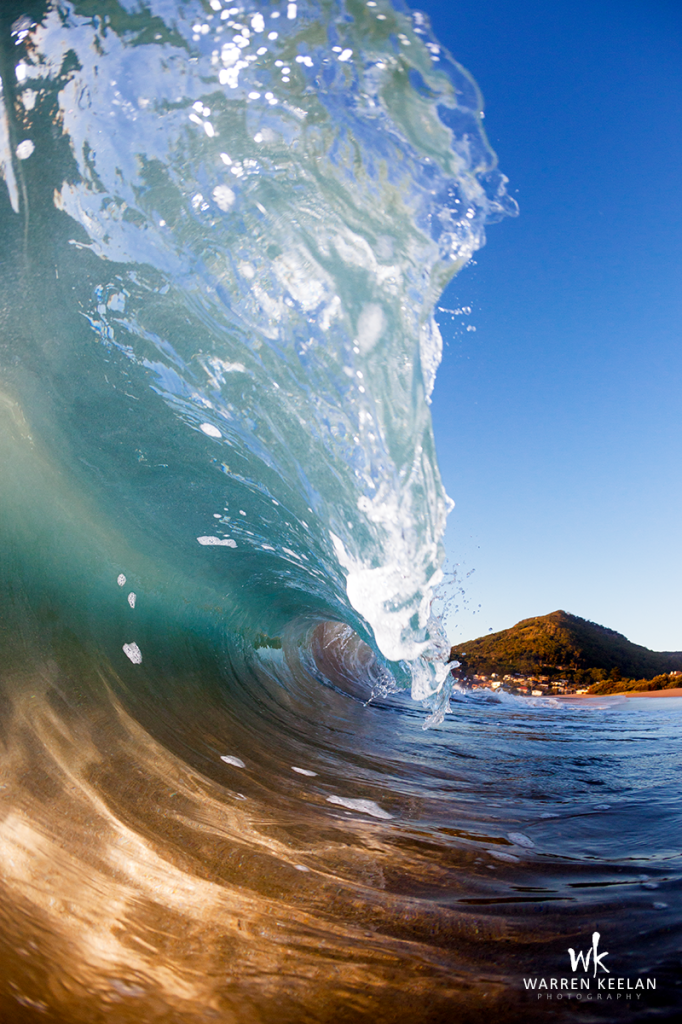 Flash by Warren Keelan