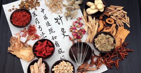 medecine-traditionnelle-chinoise-herbes-plantes-fleurs