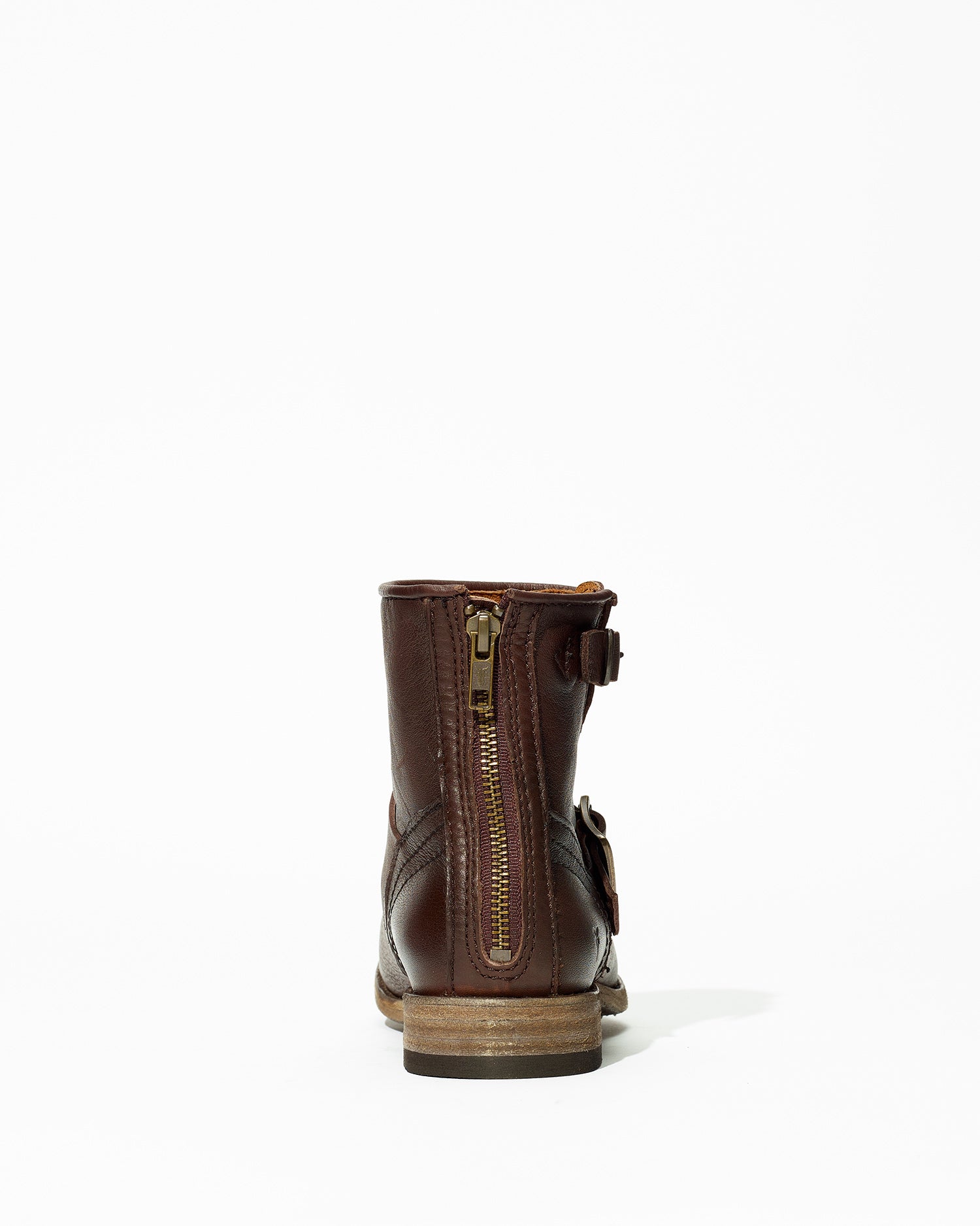 frye tyler engineer short boot womens