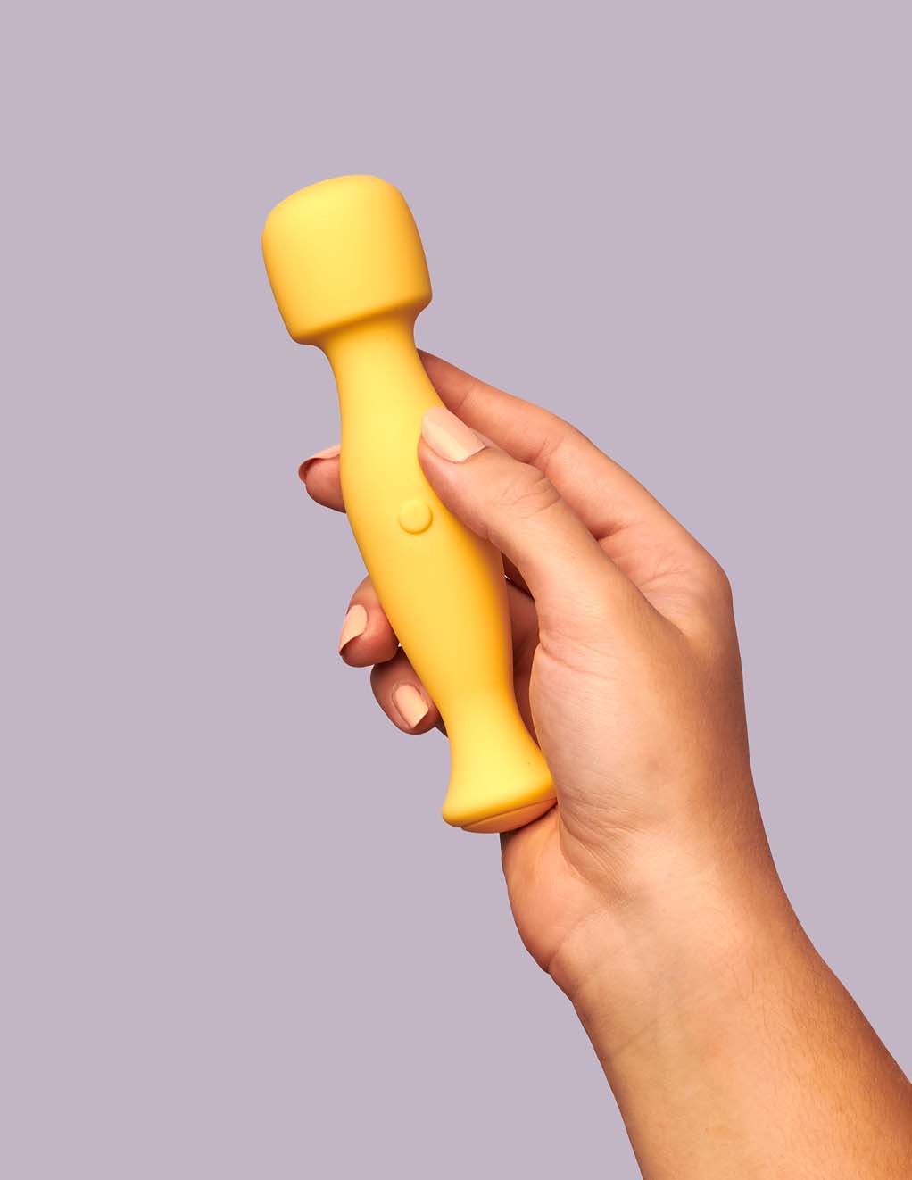 Goodful Plume Massager by HUSTLER® pic image