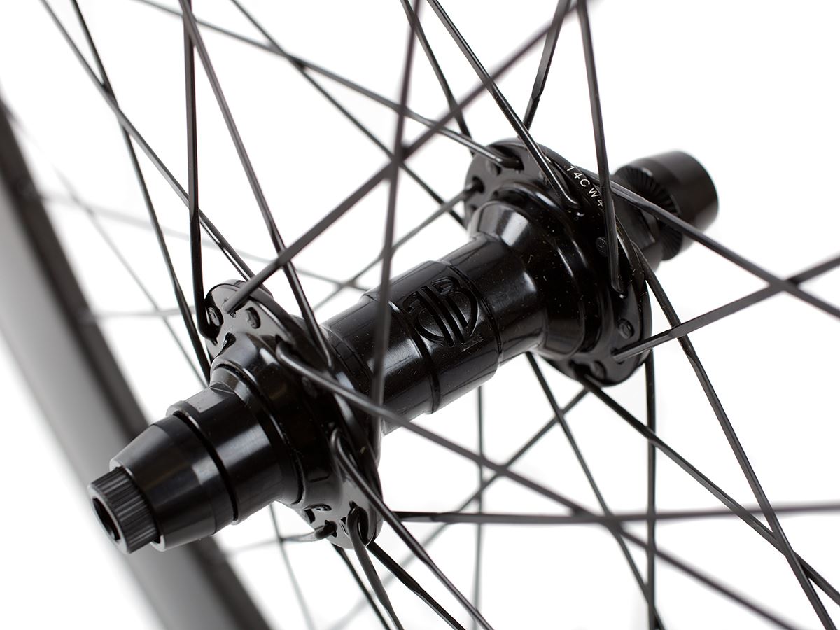 notorious 90 track wheelset