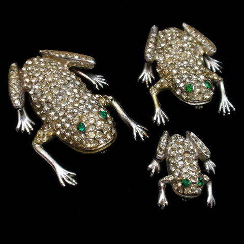 Frogs in Costume Jewelry – World of Eccentricity & Charm