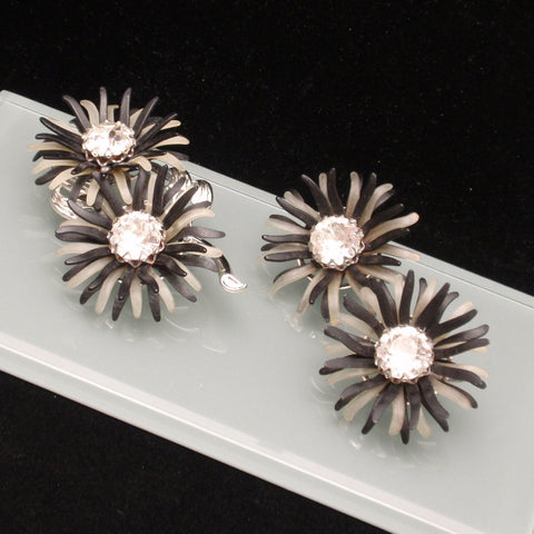 Daisy Flower Set Brooch Pin & Earrings Kramer Gray Black with Large Rh ...