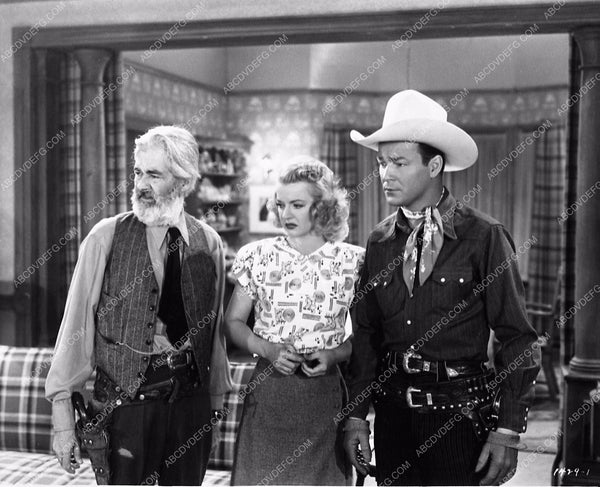 Roy Rogers Gabby Hayes Dale Evans film Under Nevada Skies 3368-09 ...