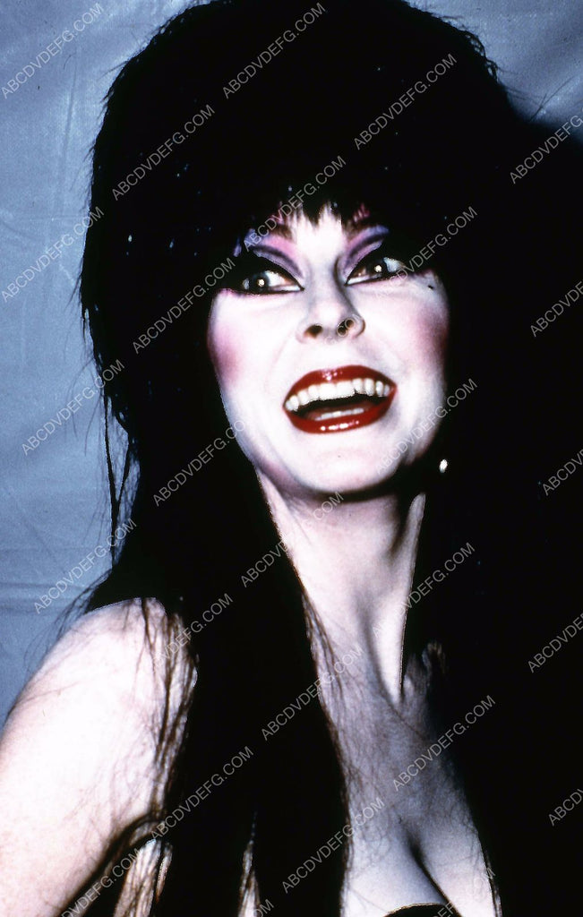 Sexy Elvira Mistress Of The Dark 35m 3933 Abcdvdvideo 5371