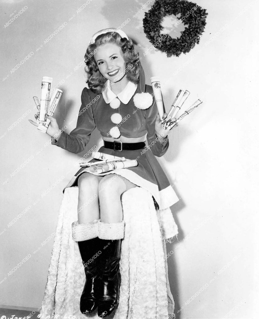 crp-15089 1945 Santa's sexy helper Janet Blair stuffing stockings for ...