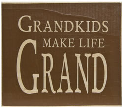 GRANDKIDS MAKE LIFE GRAND block sign