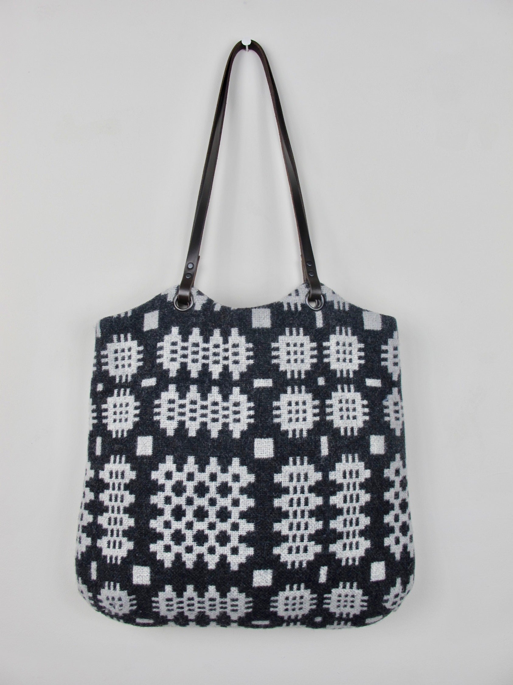 Tapestry Tote Bags – THE WELSH GIRL