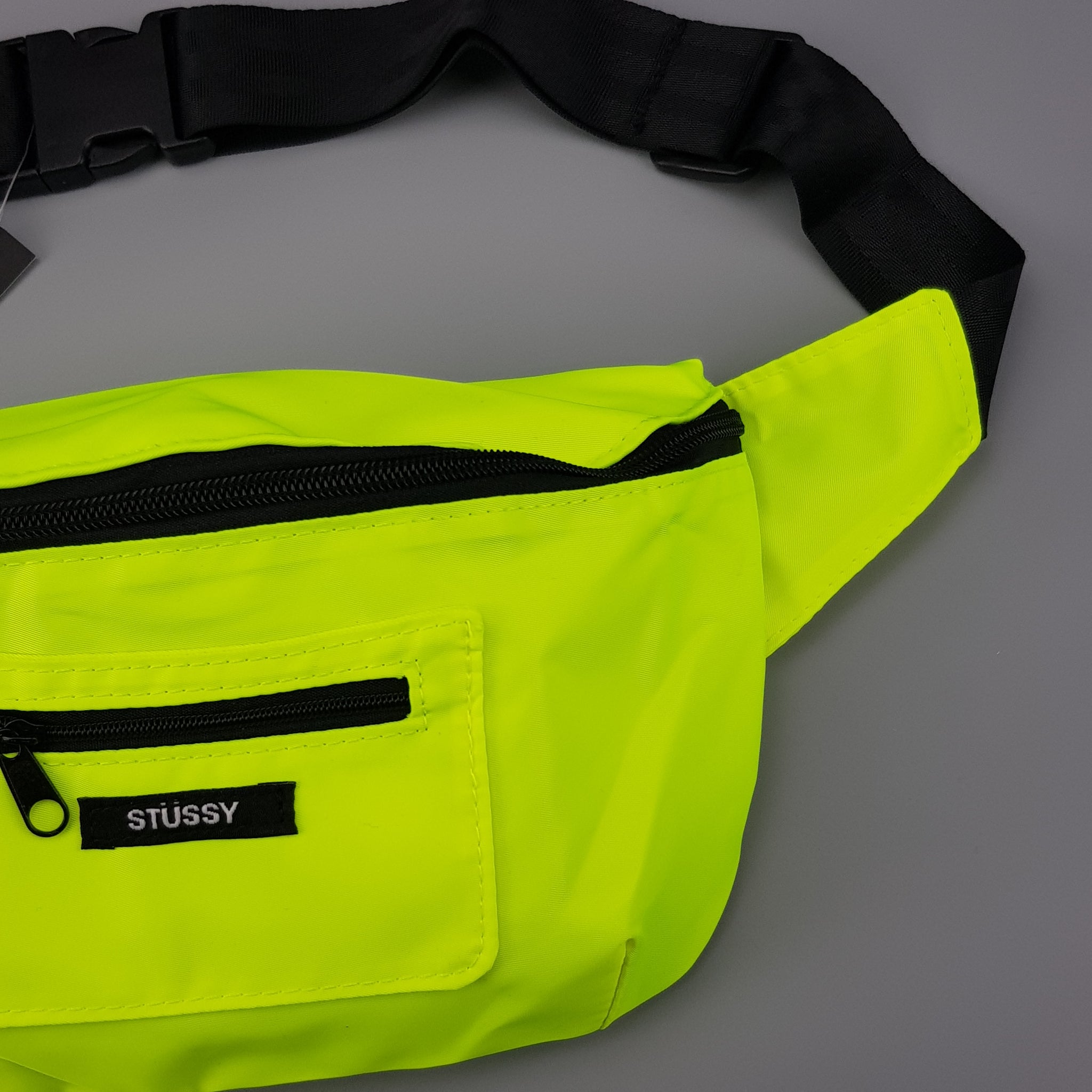 supreme fanny pack