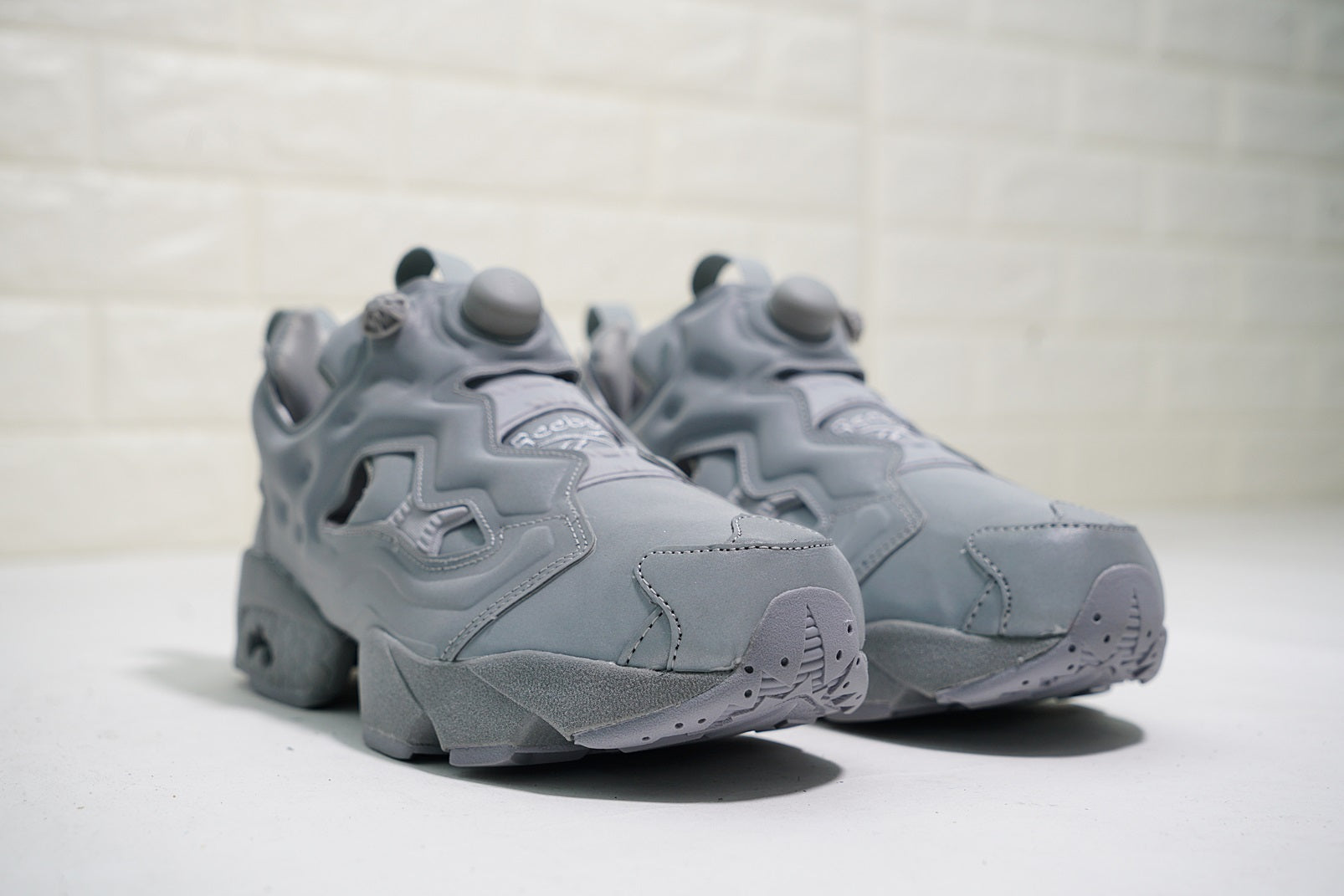 vetements reebok instapump fury