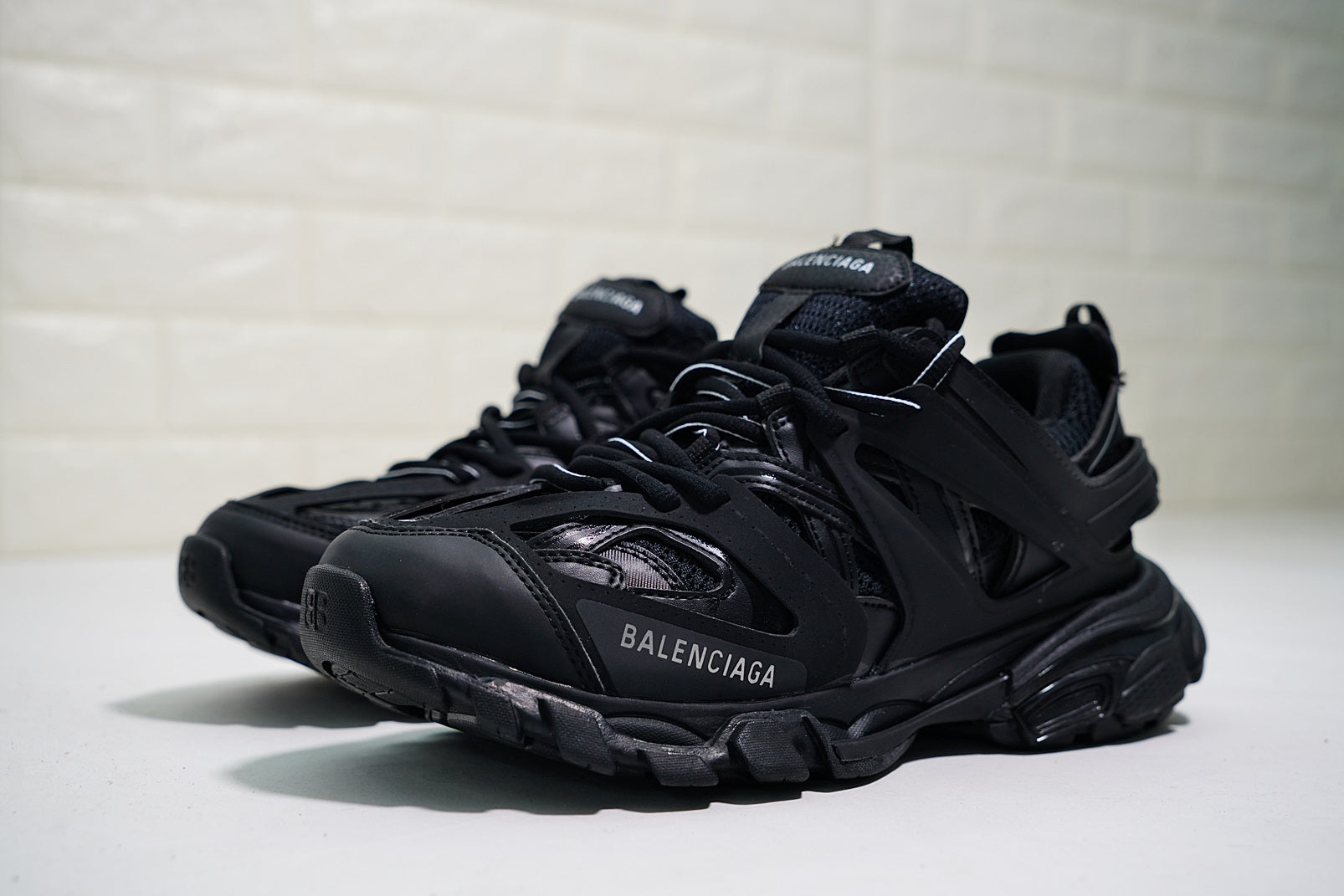 Balenciaga track trainers (size 7) 40 Brand new with box