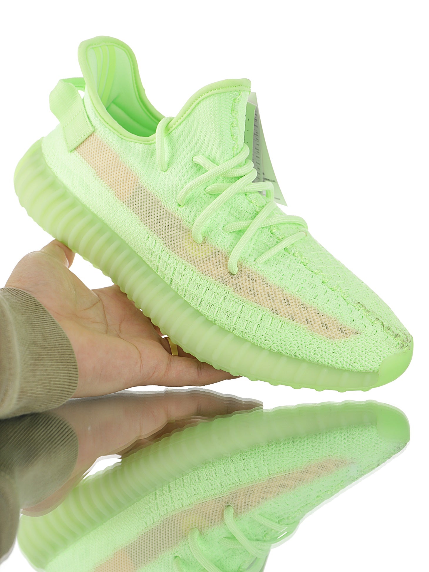 gid glow yeezy