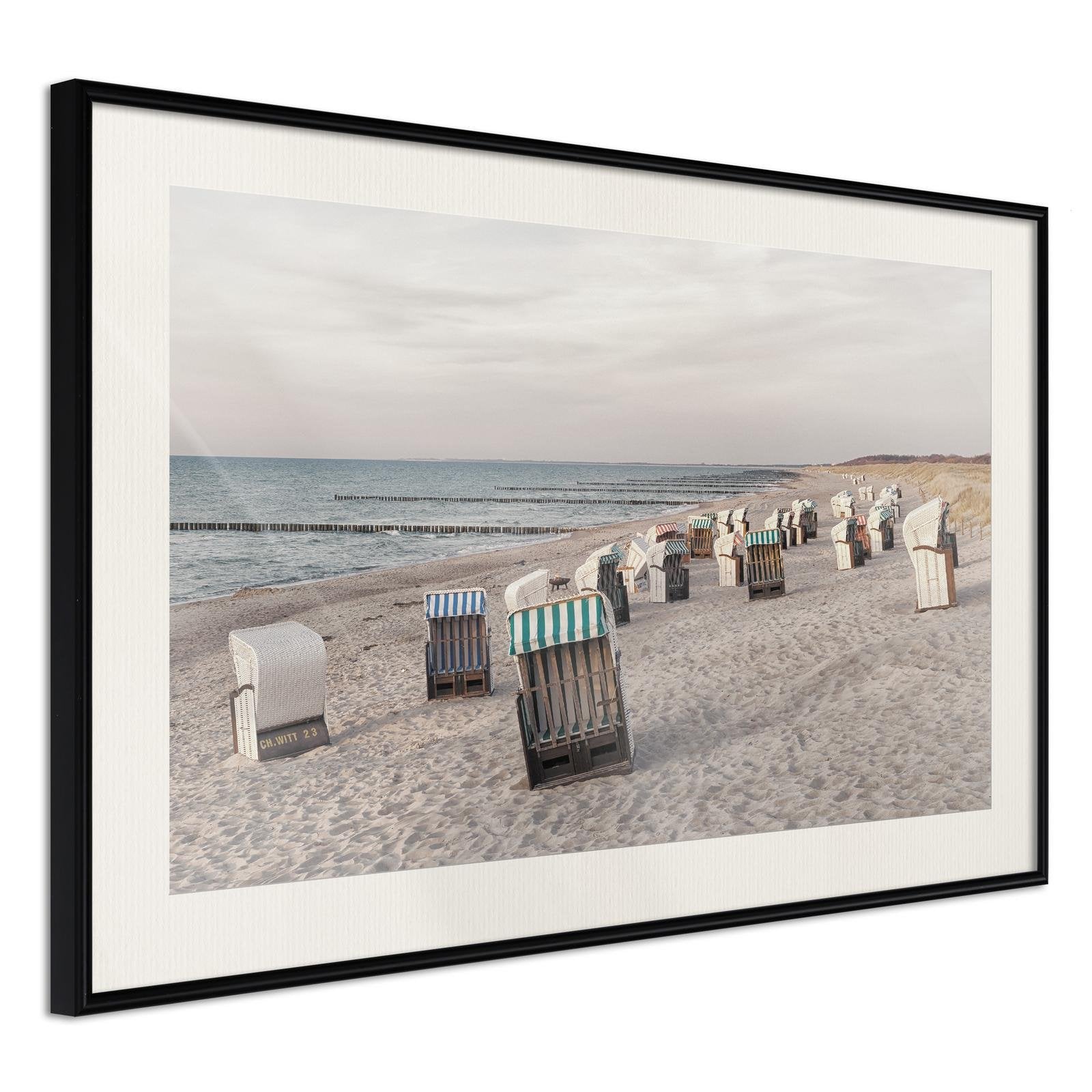 Inramad Poster / Tavla - Baltic Beach Chairs - 45x30 Svart ram med passepartout