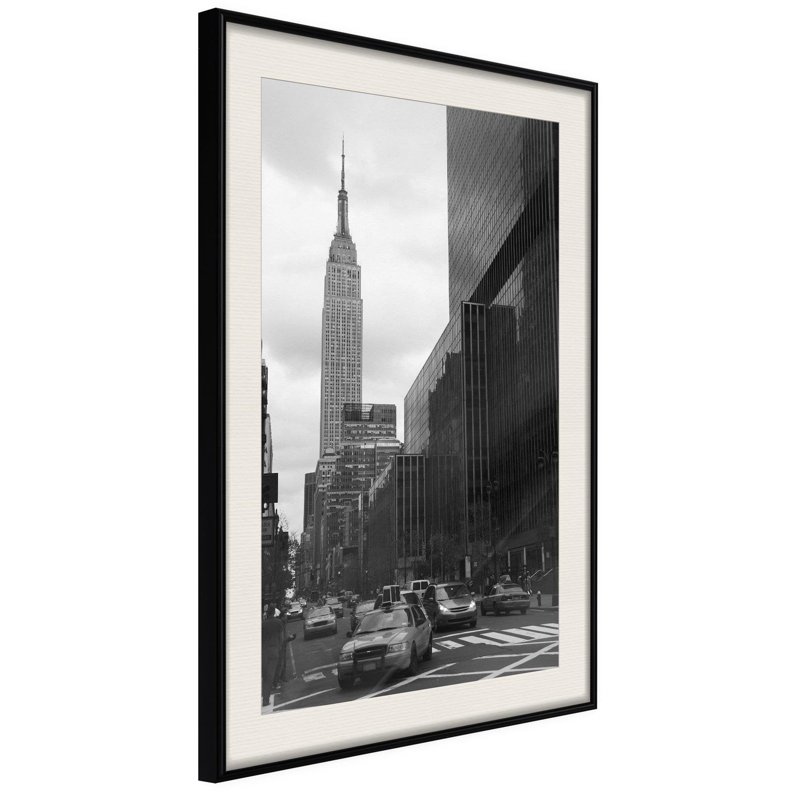 Läs mer om Inramad Poster / Tavla - Empire State Building - 20x30 Svart ram med passepartout