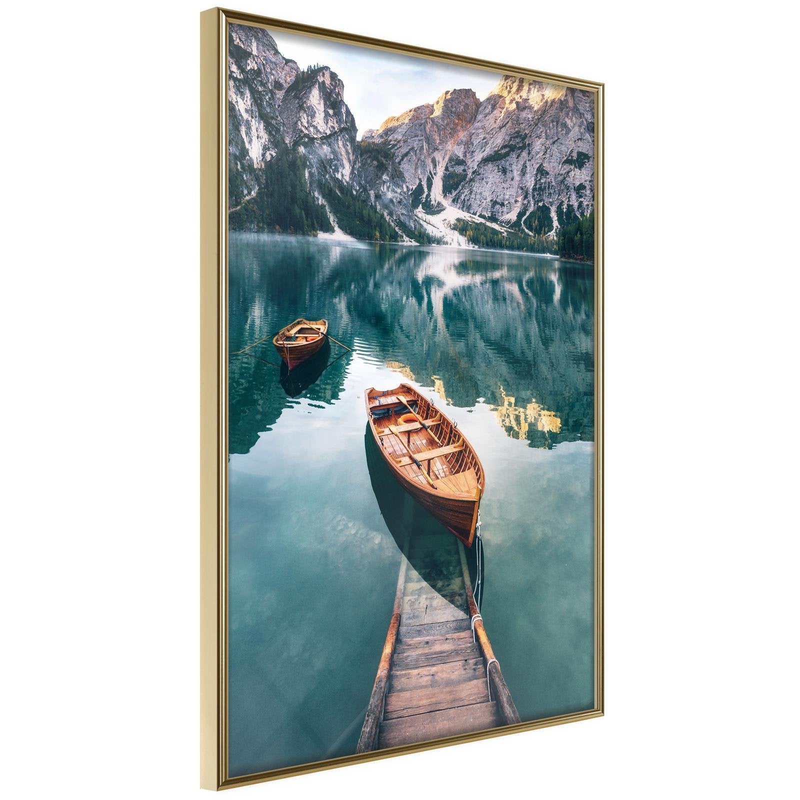 Läs mer om Inramad Poster / Tavla - Lake in a Mountain Valley - 40x60 Guldram