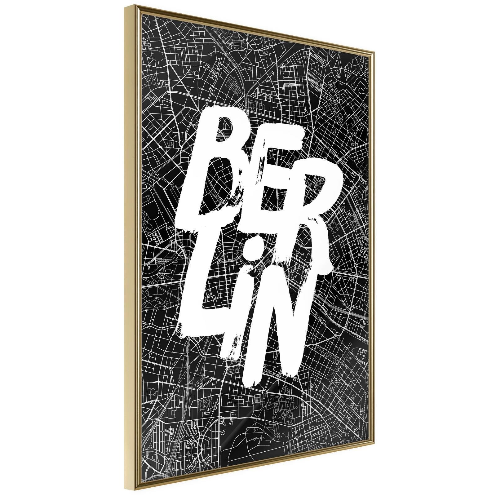 Inramad Poster / Tavla - Negative Berlin [Poster] - 30x45 Guldram