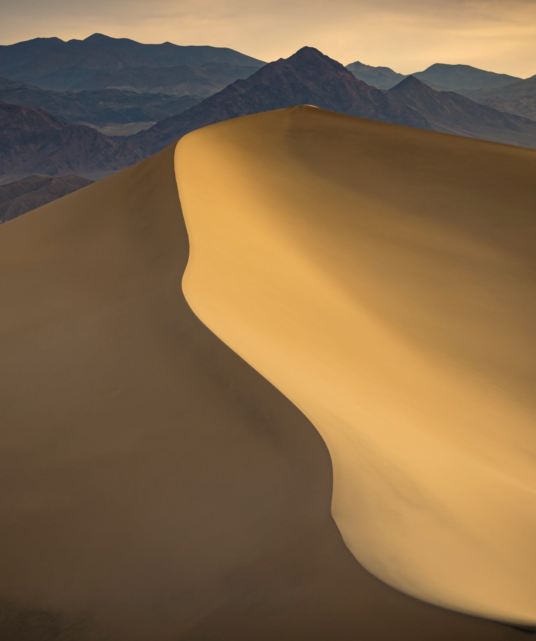 06 Death Valley National Park 02.jpg__PID:3047cd0b-df55-4701-ad4b-5262c9b692cf