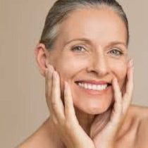 How The Facelift Procedure Can Combat The Signs of Aging.jpeg__PID:60e0181e-09d5-4b7b-b94d-ae0457125d4c