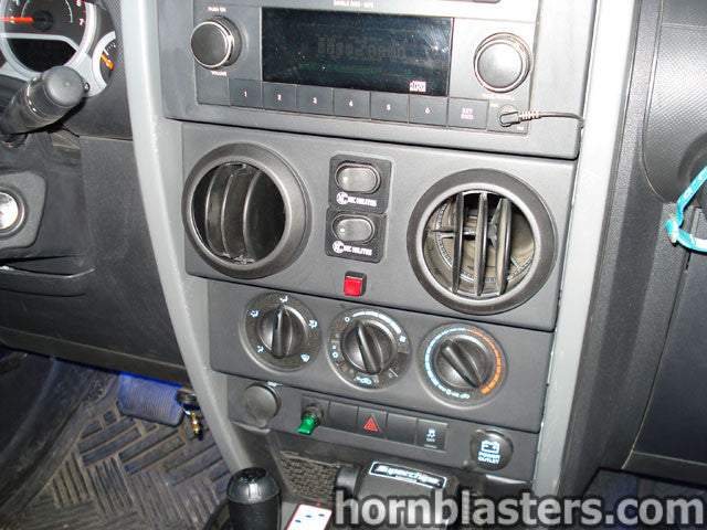 Steve's 2010 Jeep Wrangler Train Horn Install – HornBlasters