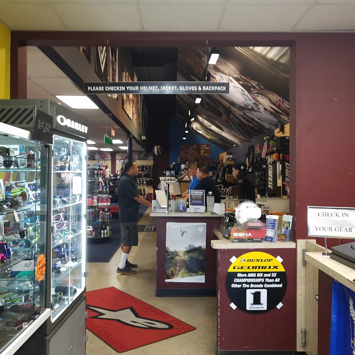 Motorhelmets Store Interior