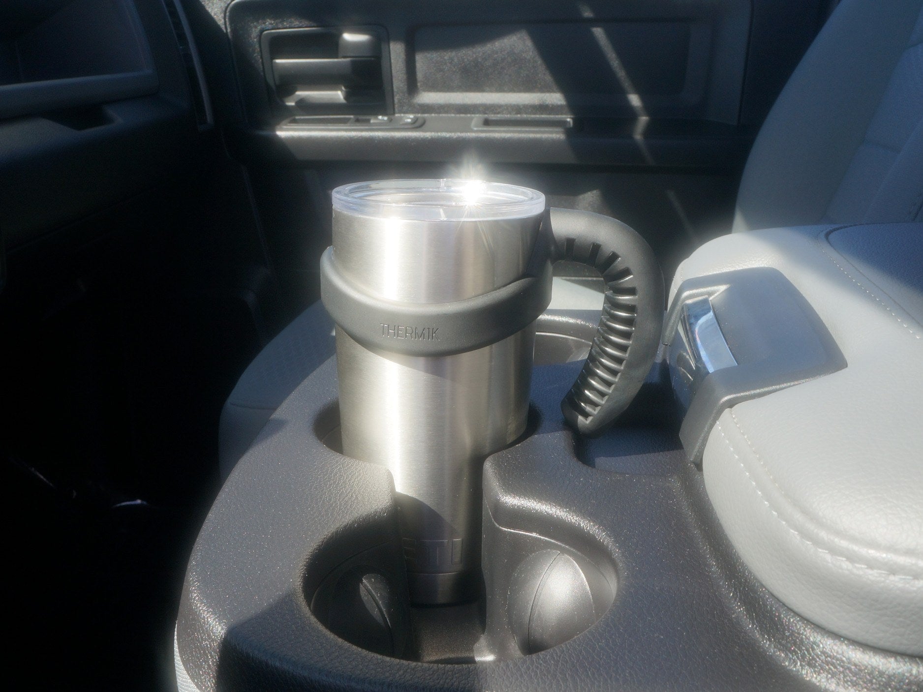 yeti cup holder for car