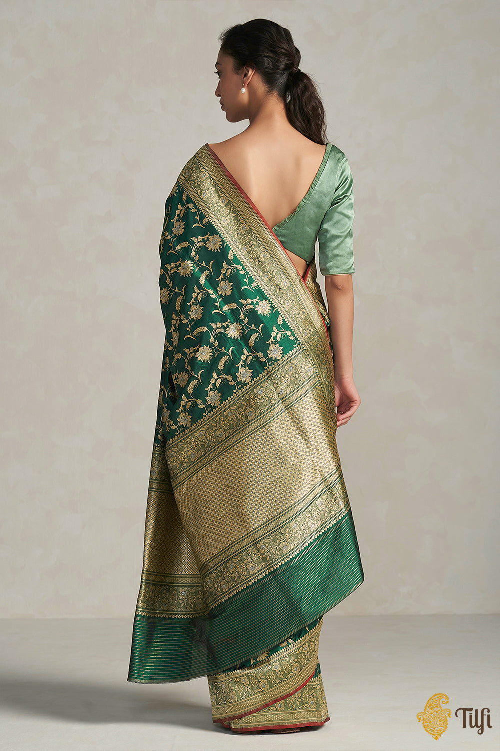 Ashwini' Bottle Green Pure Katan Silk Banarasi Handloom Saree - Tilfi