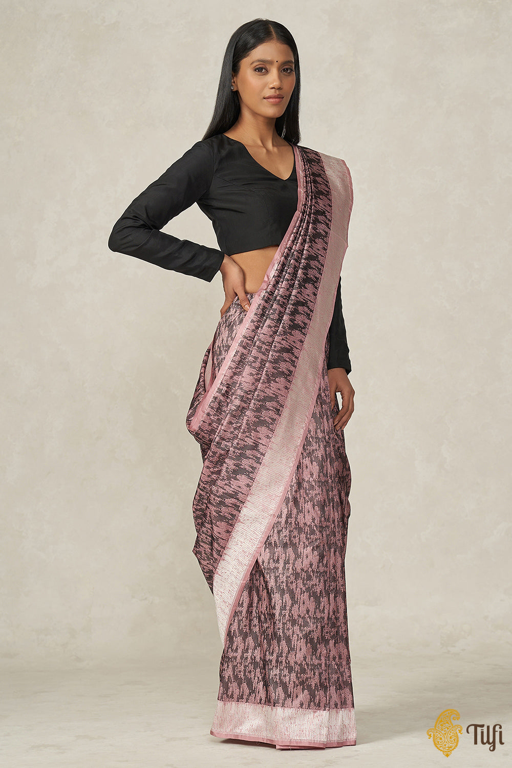 Kumudini' Soft Pink-Black Pure Katan Silk Banarasi Handloom Saree - Tilfi