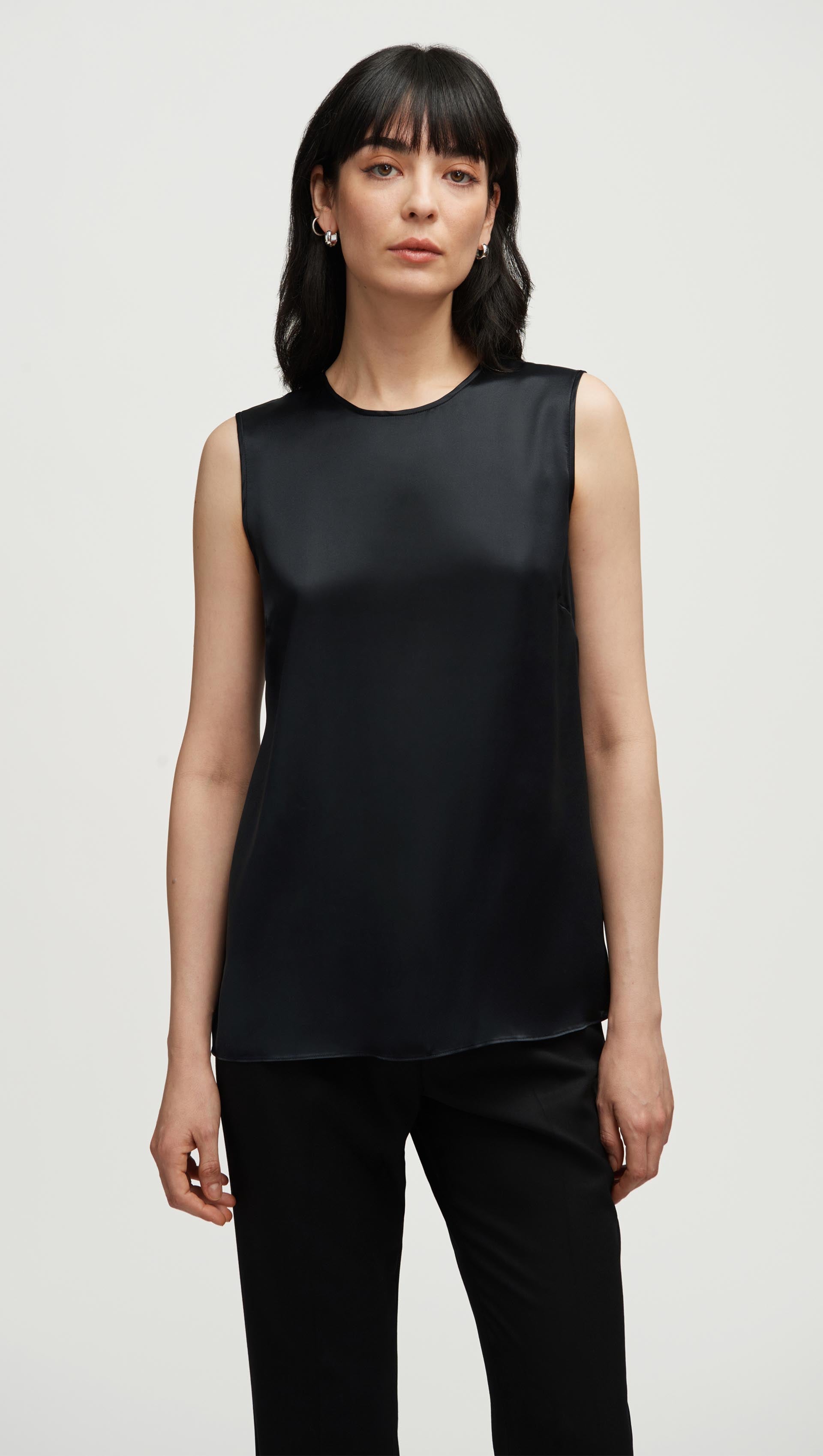 241112 Argent JL 8 Crewneck Tank in Silk Charmeuse Black 0217 eb946272 fef5 4da9 8177 6b86b1e10403