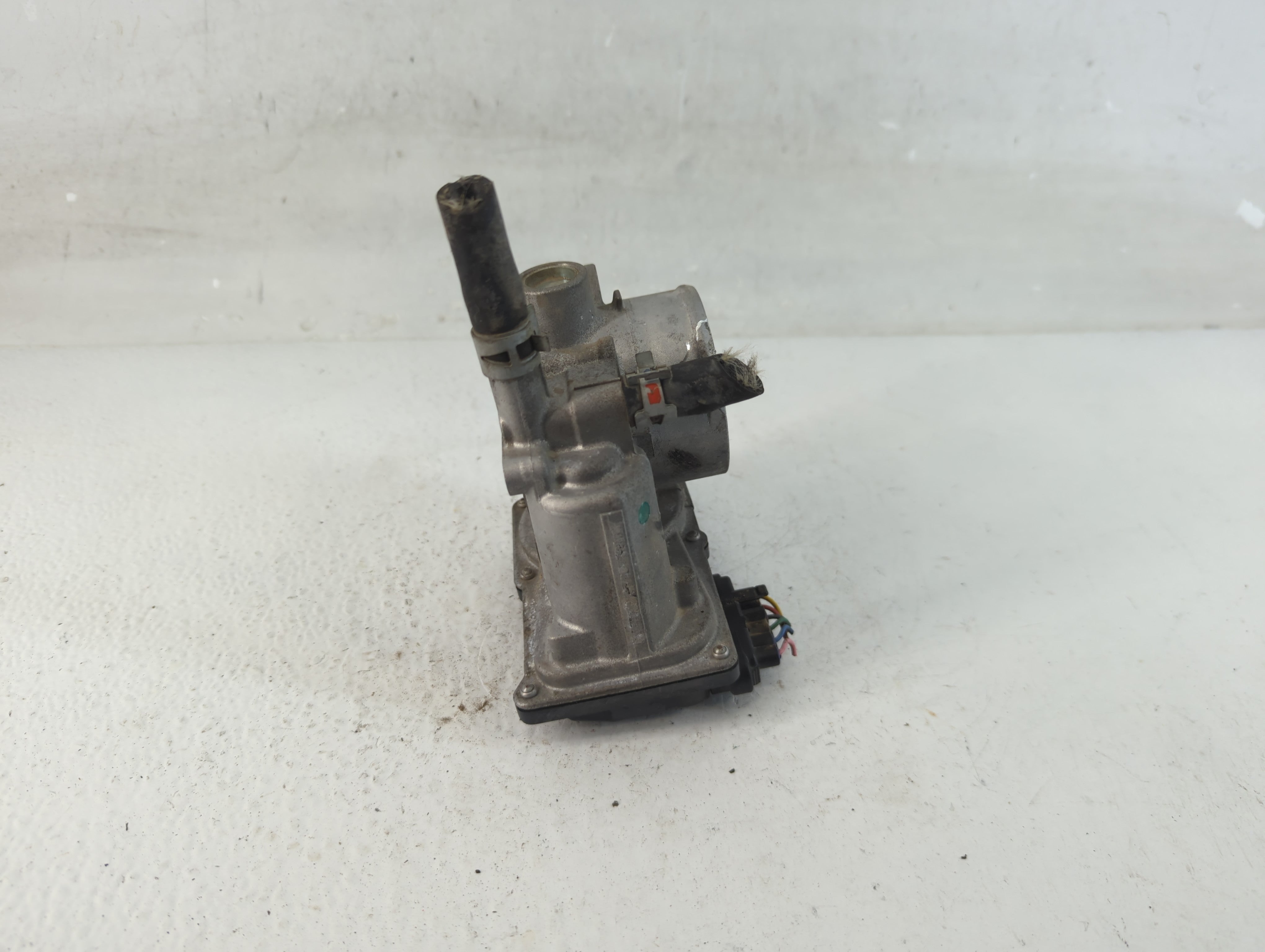 2010-2022 Toyota Prius Throttle Body P/N:22030-37060 Fits Fits 2010 2011 2012 2013 2014 2015 2016 2017 2018 2019 2020 2021 2022 OEM Used Auto Parts - Oemusedautoparts1.com